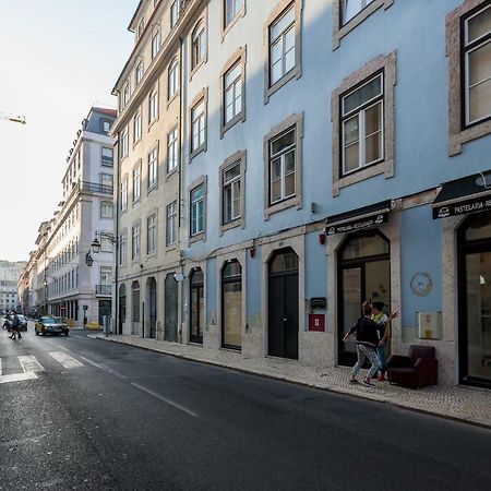 Baixa Vintage Three-Bedroom Apartment - By Lu Holidays Lisbona Esterno foto